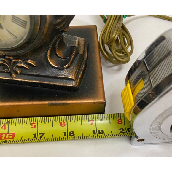 Vintage Roman Empire Gladiator Horse Drawn Chariot Mantel Desk Clock - Picture 9 of 16